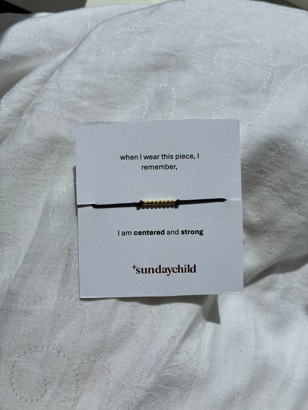 centered bracelet gold