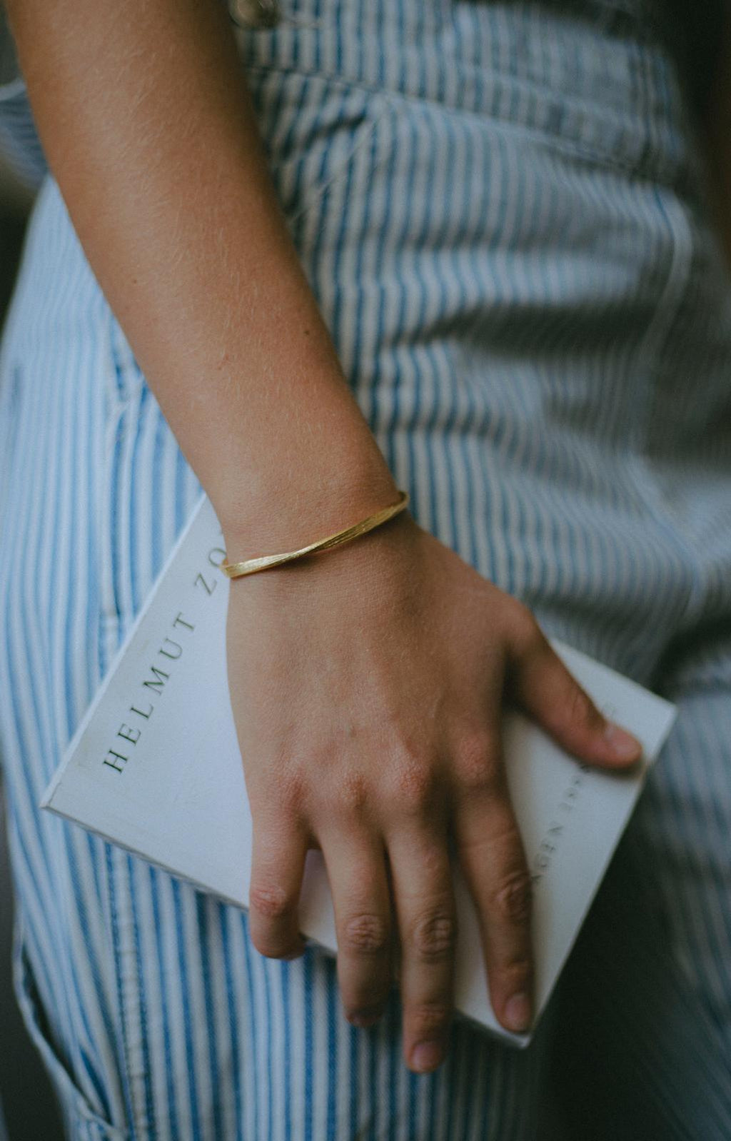 guide bracelet gold