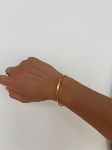 guide bracelet gold
